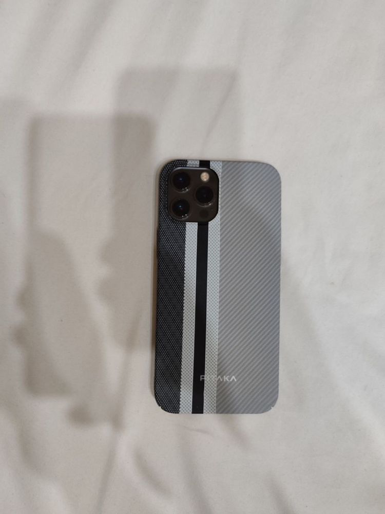 iphone 12pro max rangi qora