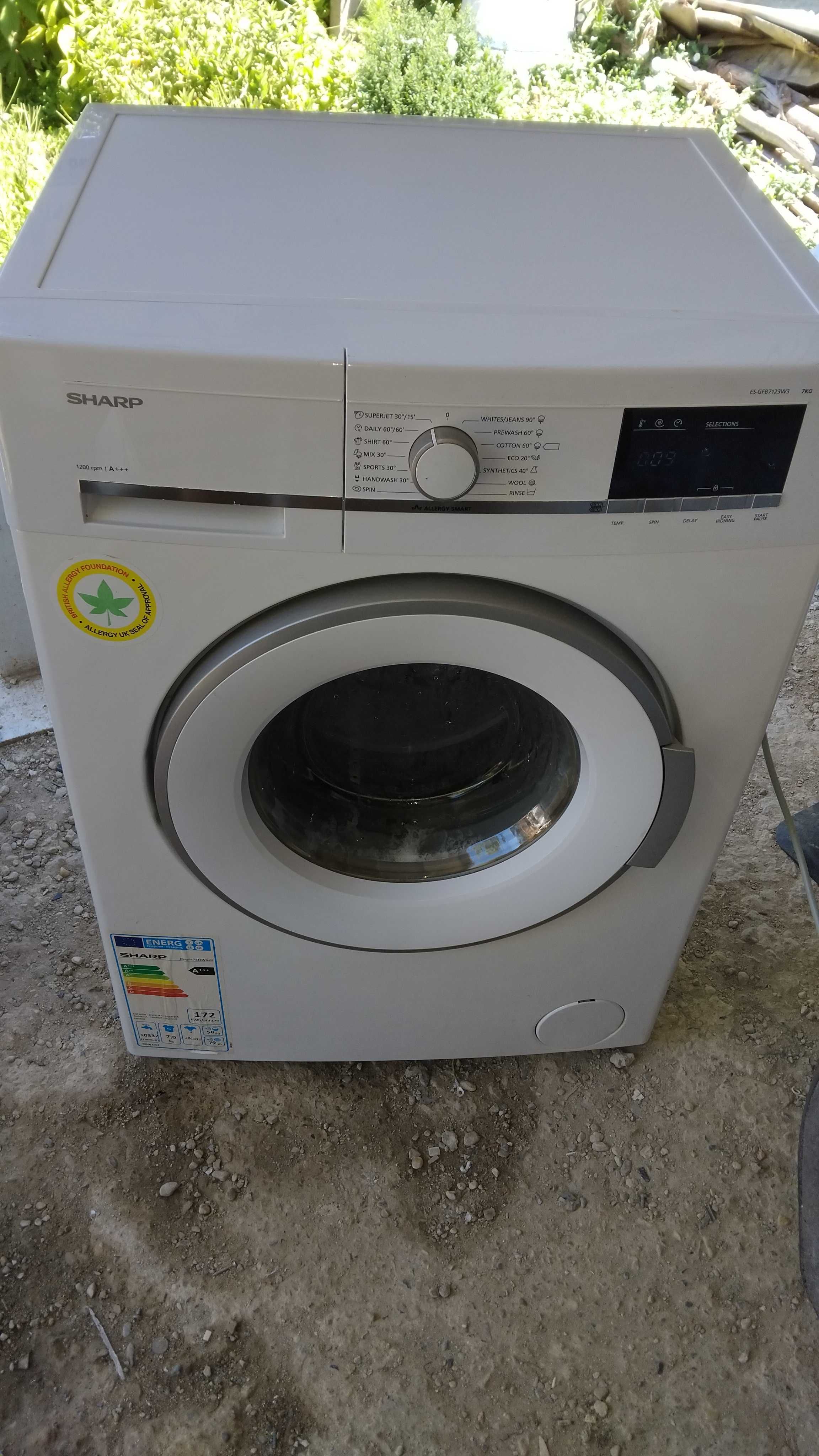Sharp пералня 1200 оборота