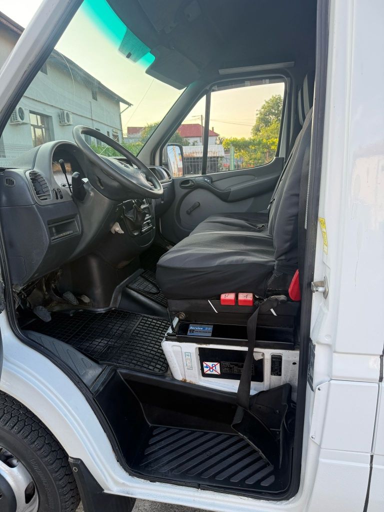 SPRINTER 413 CDI 3,5t model Xxl 2005 5800€ Variante auto