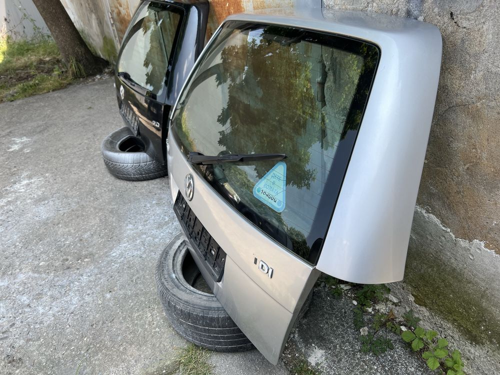 vw golf bora капак