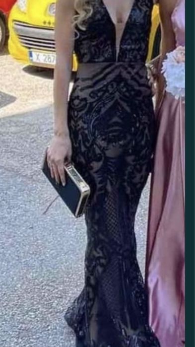 Черна  Рокля с пайети