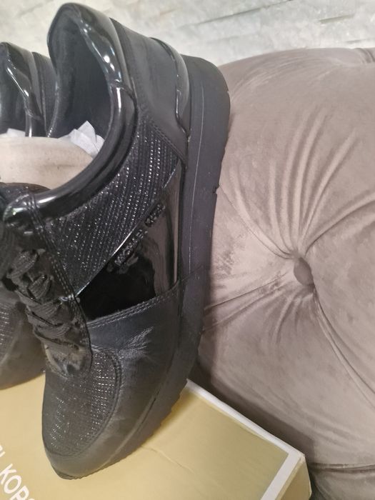 Snikersi Michael kors 39,5