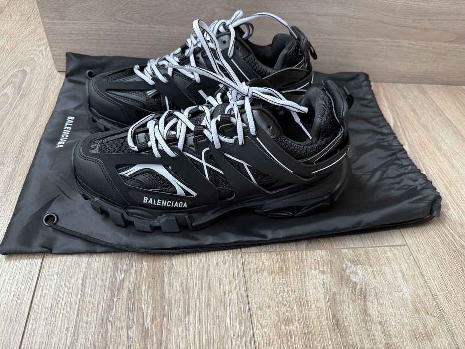Balenciaga Track Black White