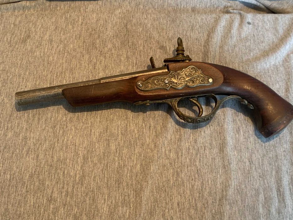 Винтидж реплика на кремъчен пистолет