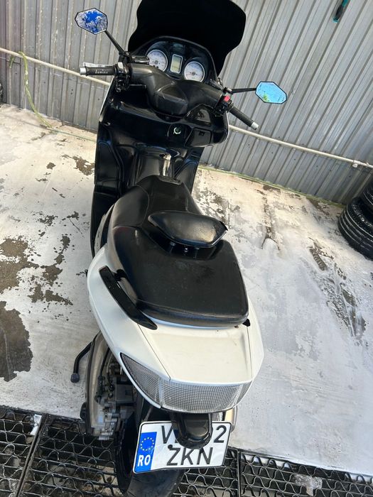 Yamaha tmax 550cm