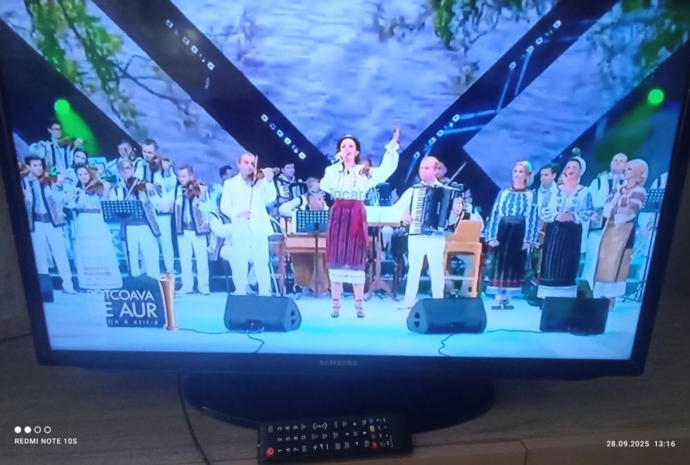 Tv Samsung Smart, diagonală 81 cm