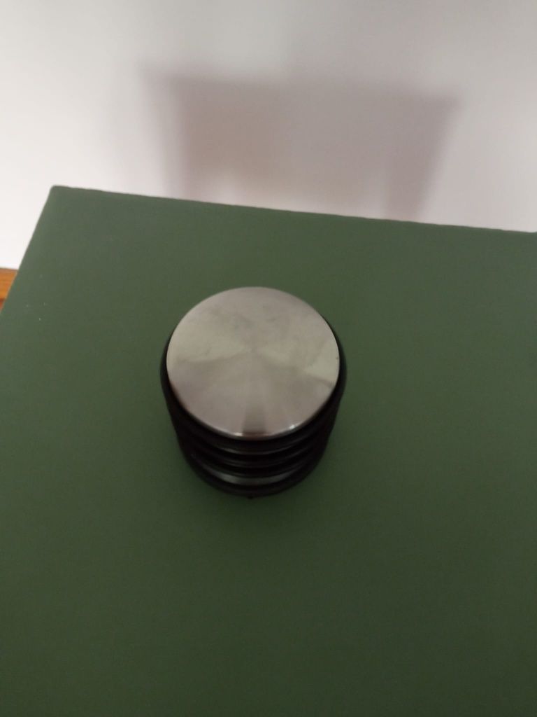Opritor de ușa din inox