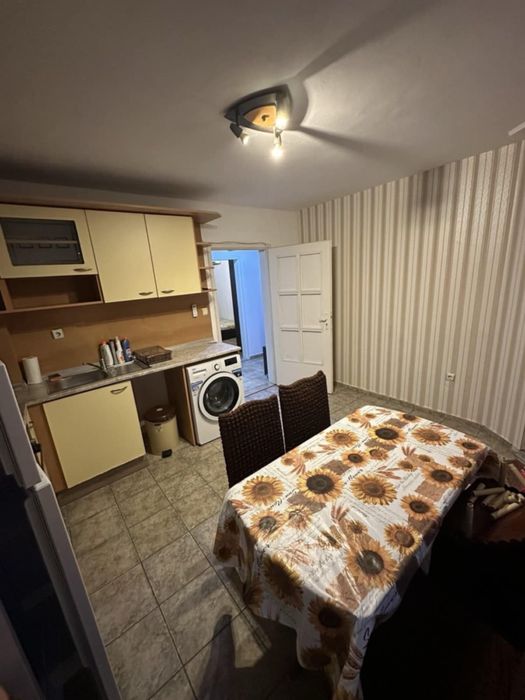 Продава се Тристаен апартамент в Варна, Колхозен пазар - 73 кв.м за 1397 €/кв.м - Снимка #1