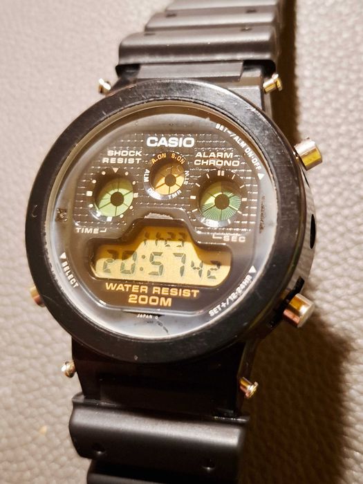 Vintage Casio DW-5900 mod 914 Japan chrono