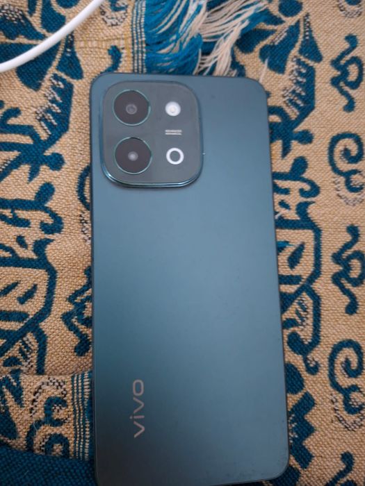 Продам Vivo Y28 4g