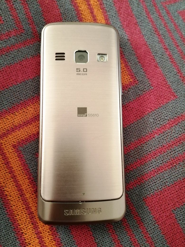 Samsung GT-S5610 Gold