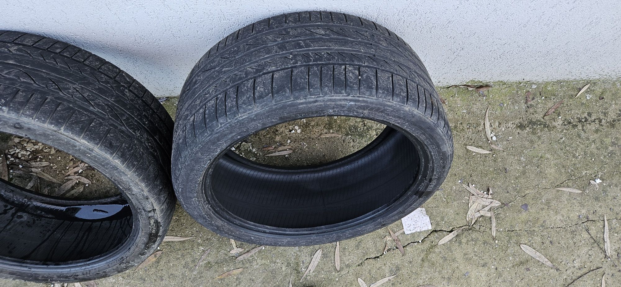 Anvelope de vara Bridgestone 255 35 19