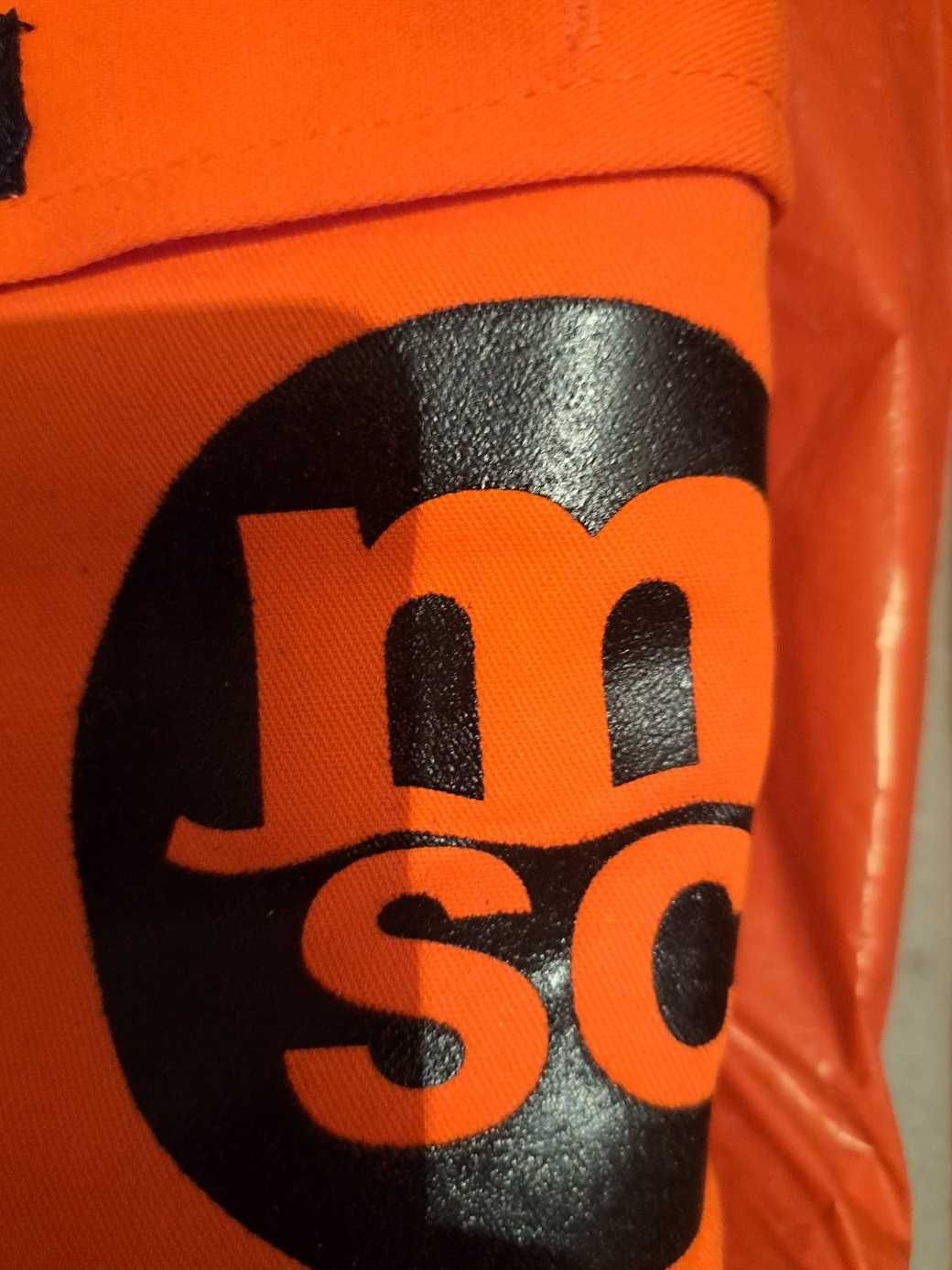 гащеризон оранжев XXL с логото на най-голямата фирма MSC