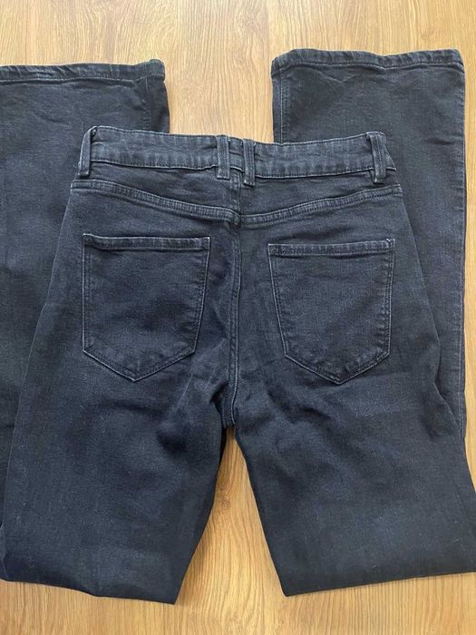 Дънки с широк крачол