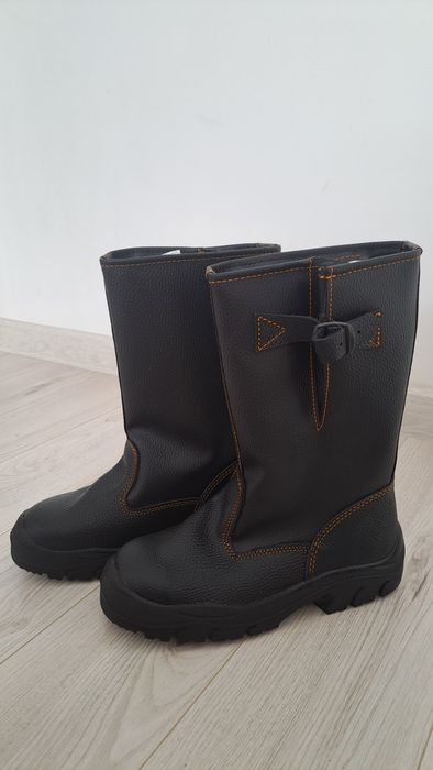 Спецовка етіктер