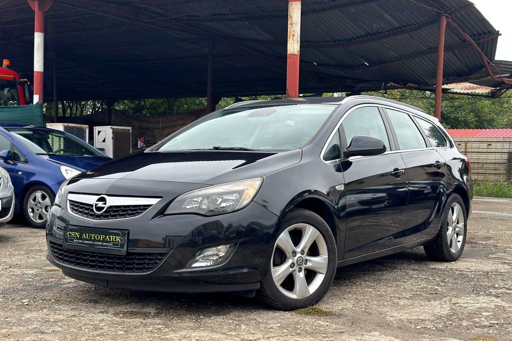 Opel Astra J | 2.0 CDTI 165 CP | An 2012 EURO 5 | RATE | Livrare
