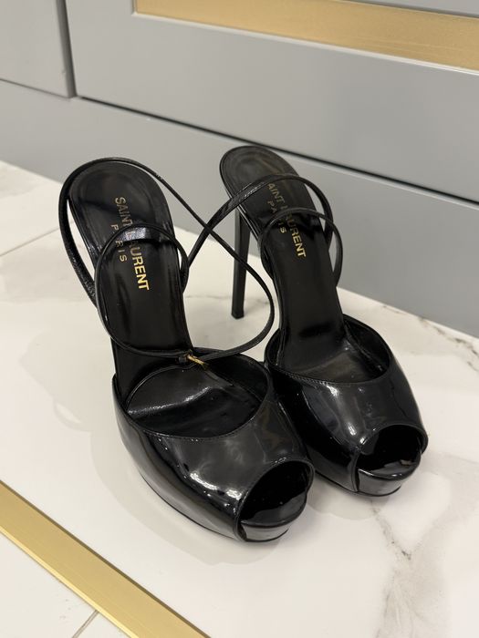 Босоножки Saint Laurent