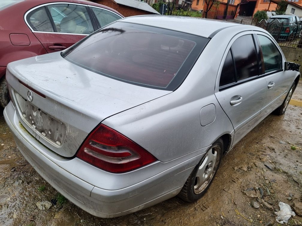 Piese Mercedes c w203 2.2 diesel