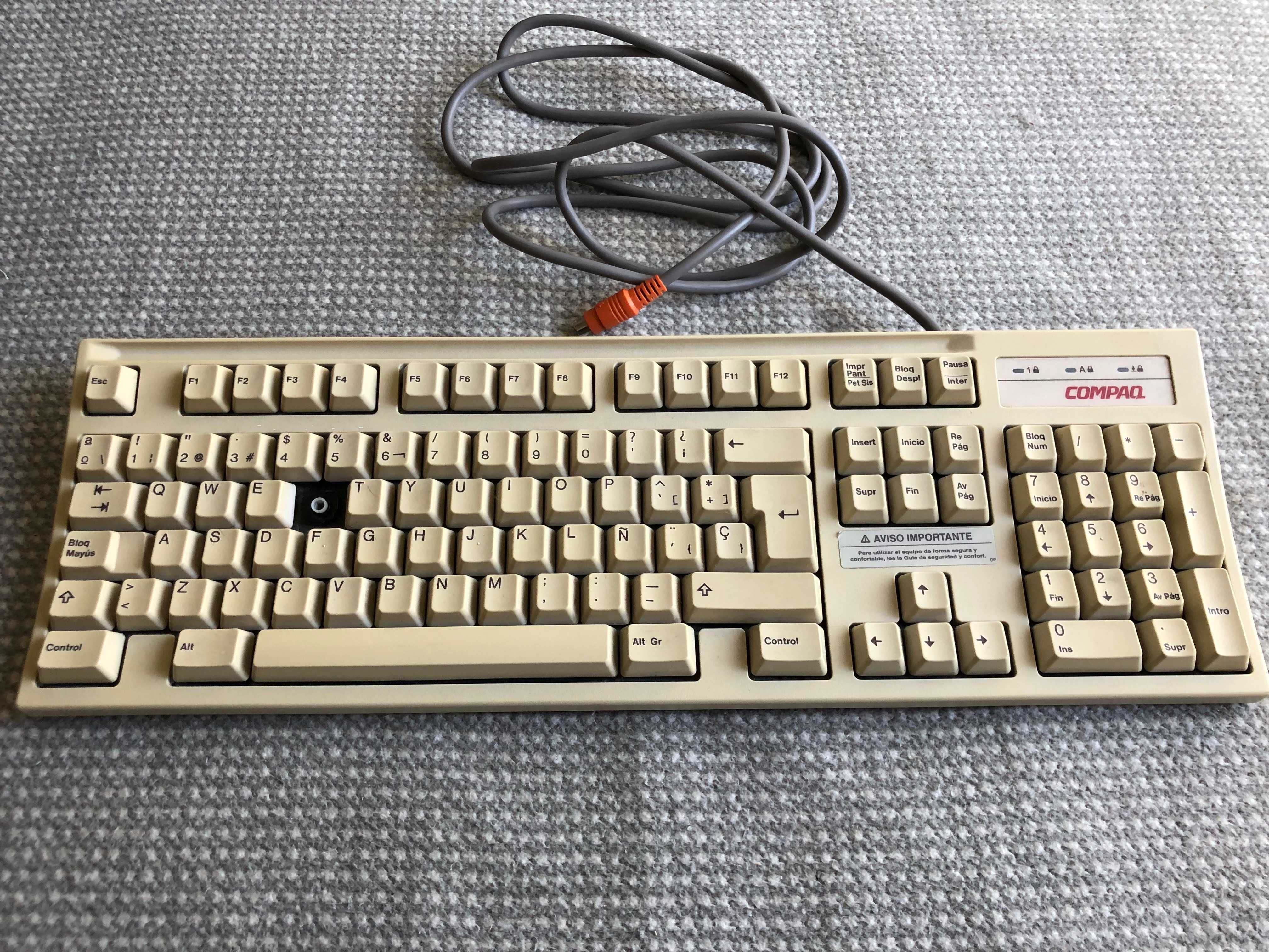 Tastatura veche vintage colectie PS2 AT IBM, Cherry, Compaq, Digital