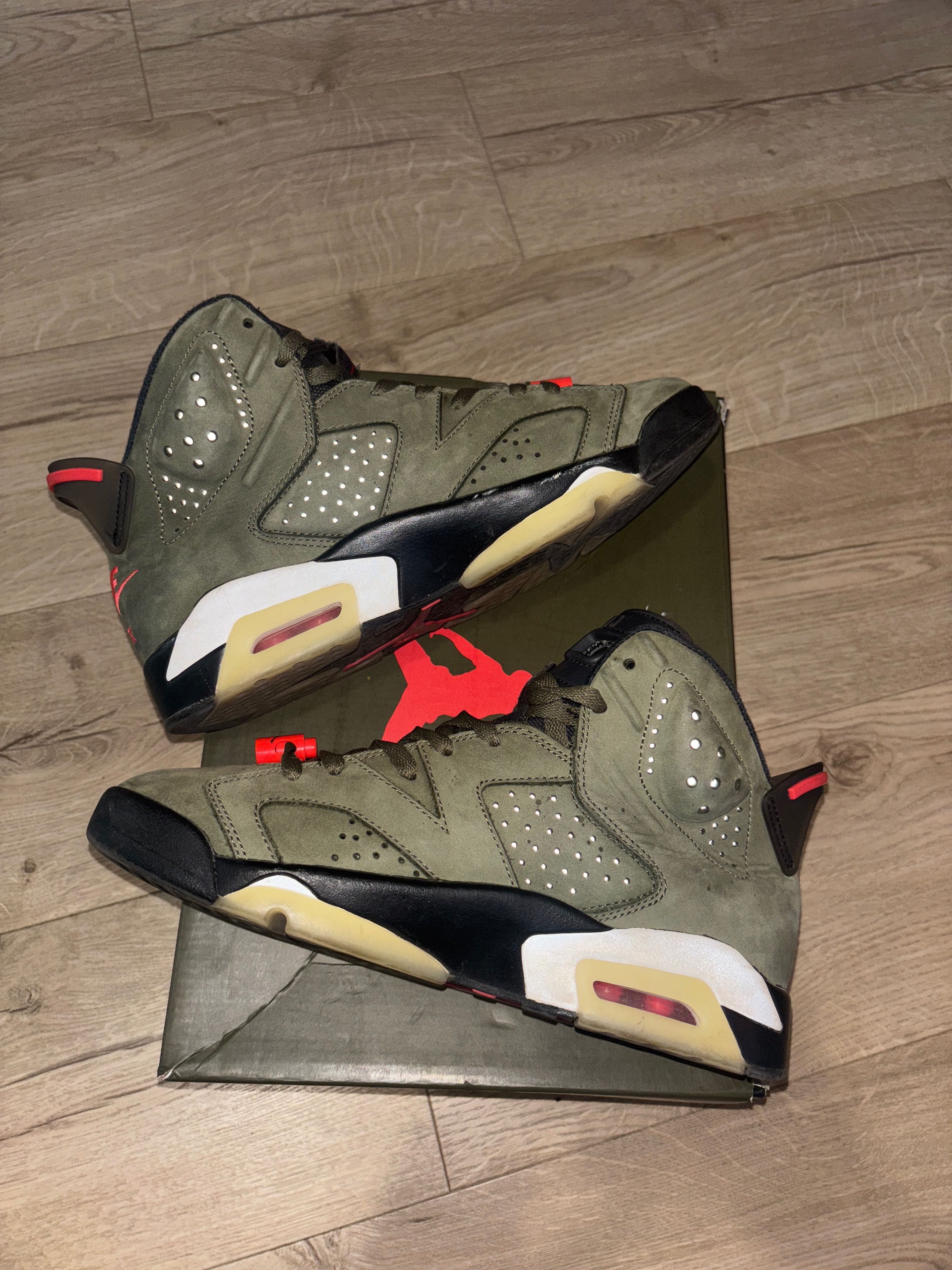 Air Jordan 6 Retro x Travis Scott Olive Green