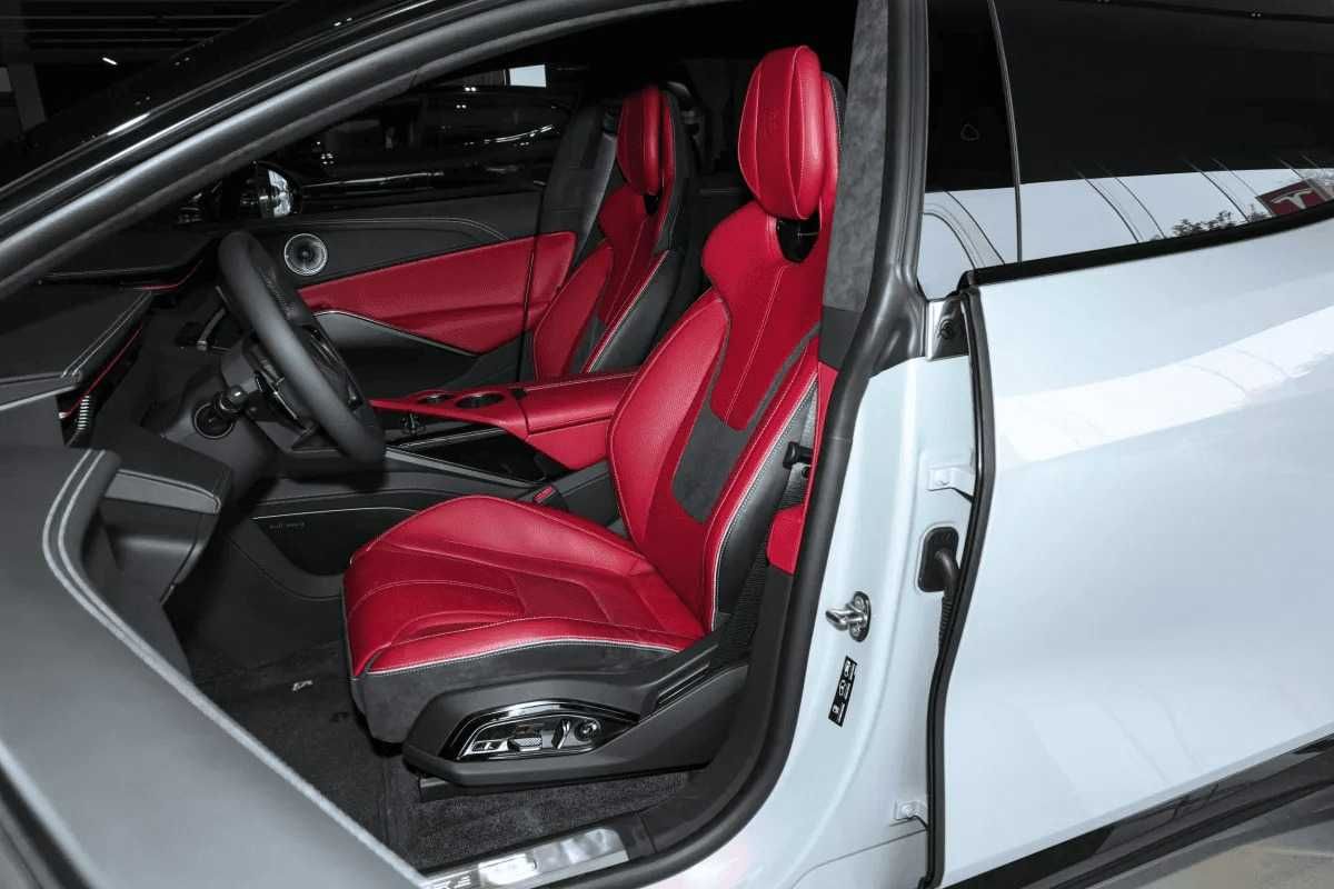 Lotus Eletre электро под заказ в быстрые сроки