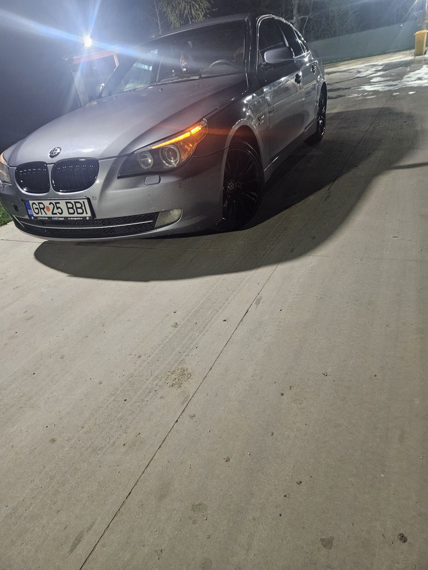 Vând sau schimb e60 cu Passat b6