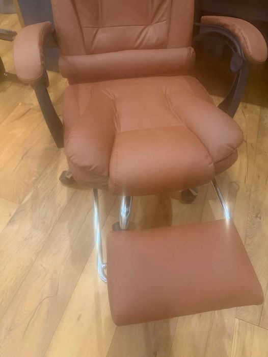 Директорски кожен стол