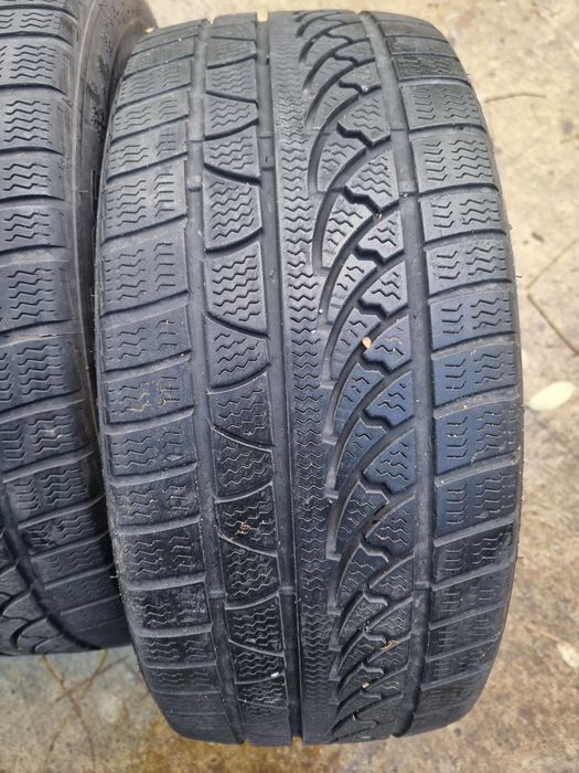 Cauciucuri iarna 225/45/17