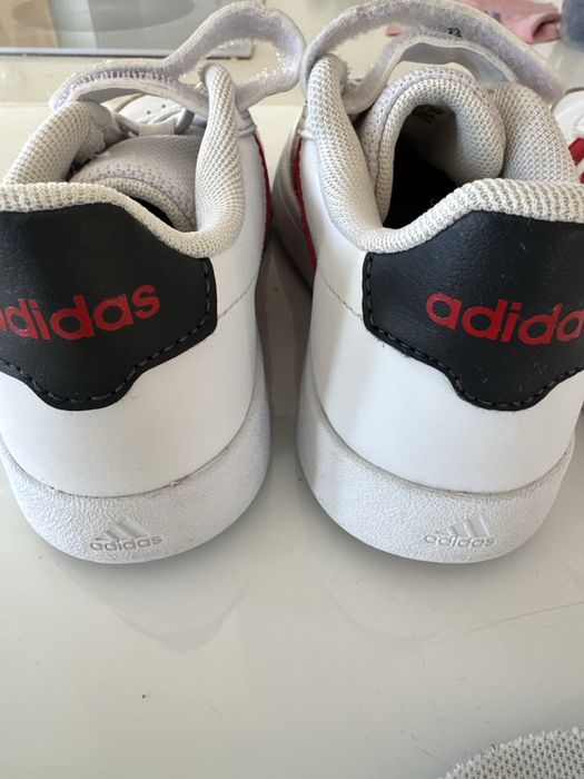 Маратонки ADIDAS 29 номер
