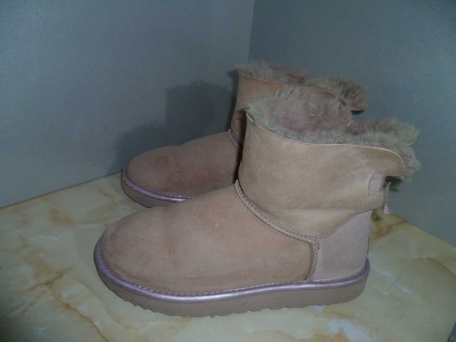 UGG оригинални ботуши №40
