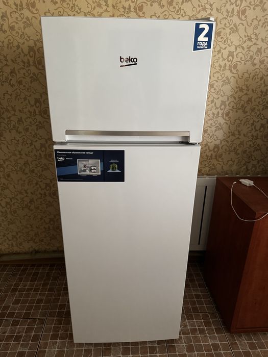 Холодильник BEKO RDSK 240M00W