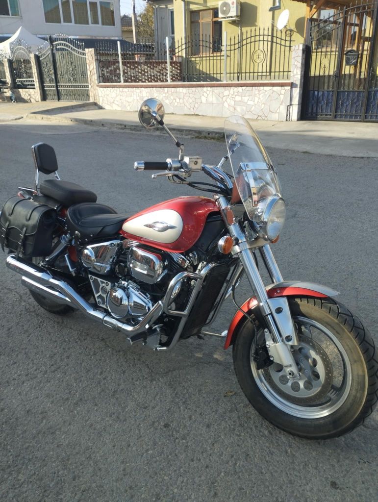 Suzuki vz800 marauder
