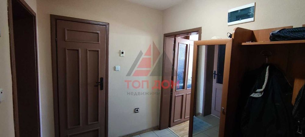 Продава се Двустаен апартамент в Варна, Лятно кино Тракия - 70 кв.м за 1979 €/кв.м - Снимка #3