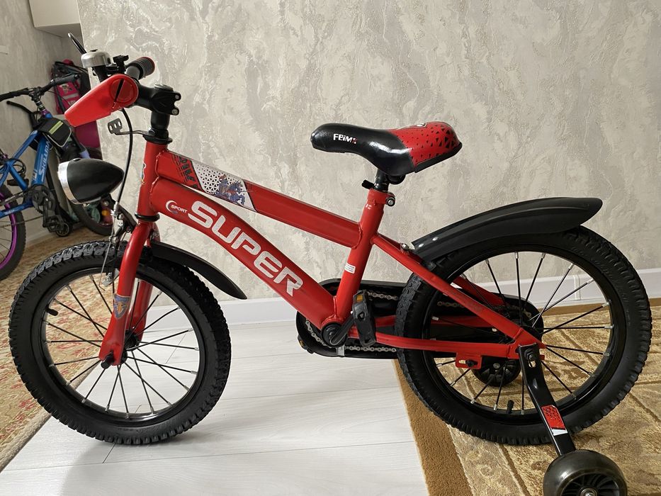 Продаю аккуратный детский велосипед в отличном состоянии.