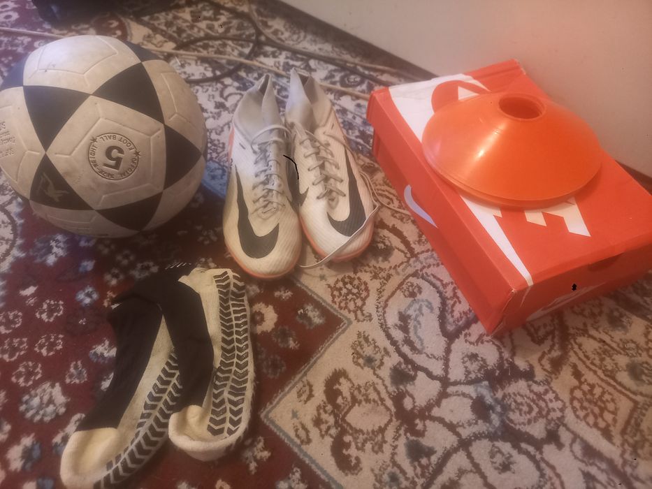 Продам аир зум сороконожки