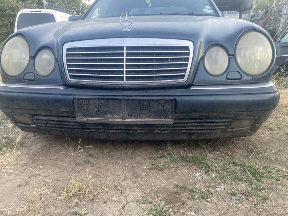 Мерцедес w210