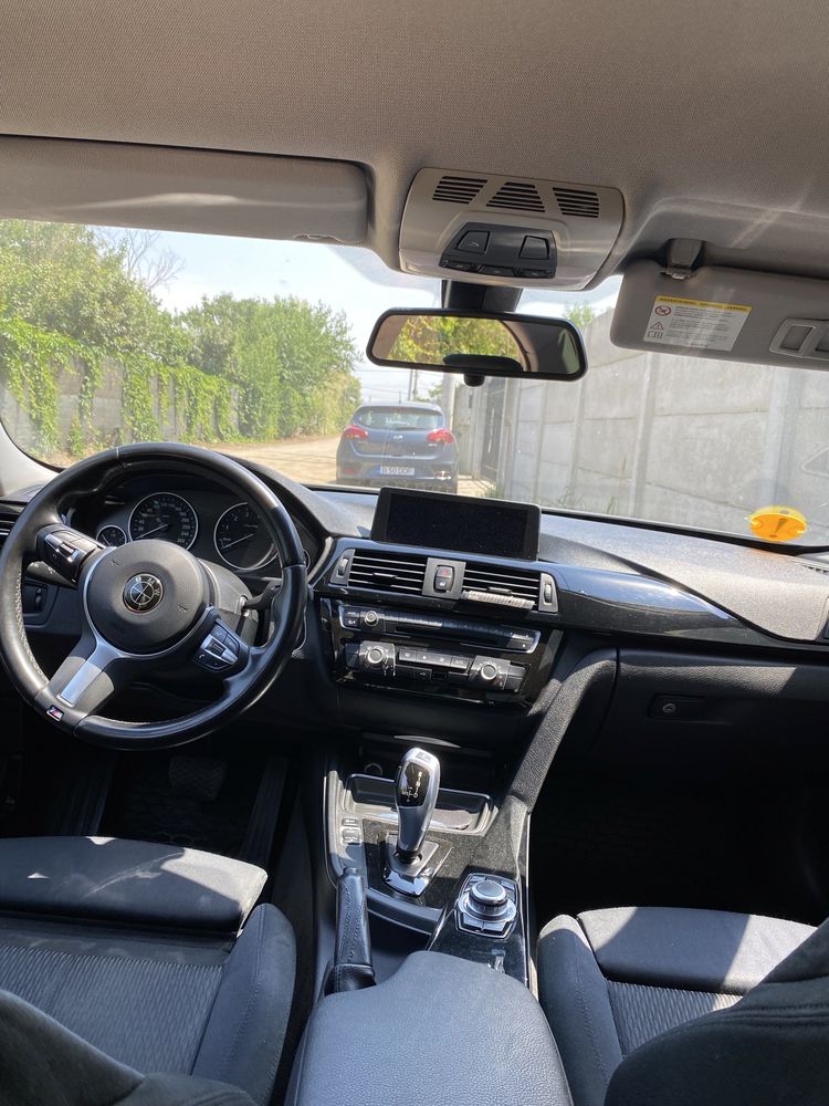 BMW seria 3 F30 320i defect