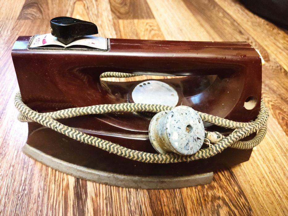 Утюг СССР 1979 года