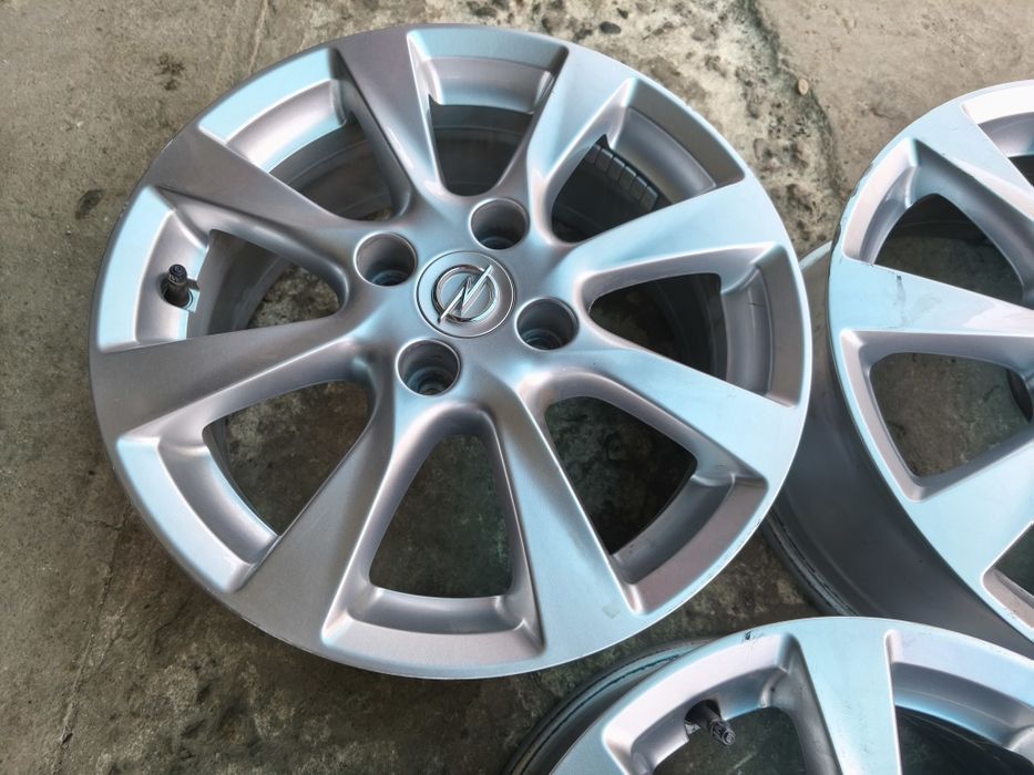 16" оригинални алуминиеви джанти за Opel Crossland,Corsa...