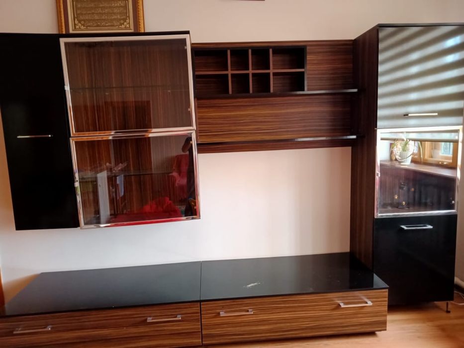 Продам стенку в гостинную