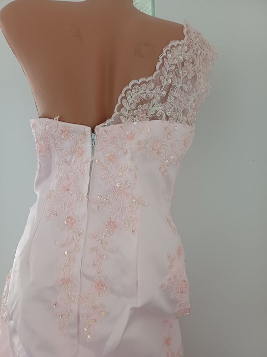 Rochie de mireasa cu trena 38-40