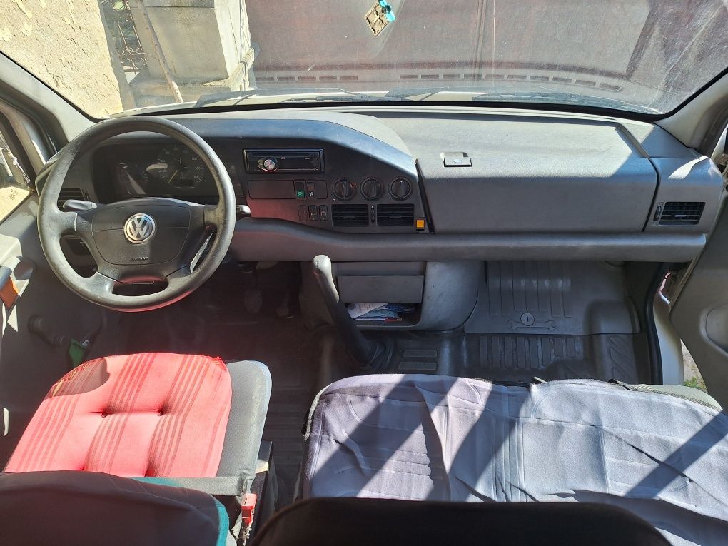 Volkswagen LT46 din 2002