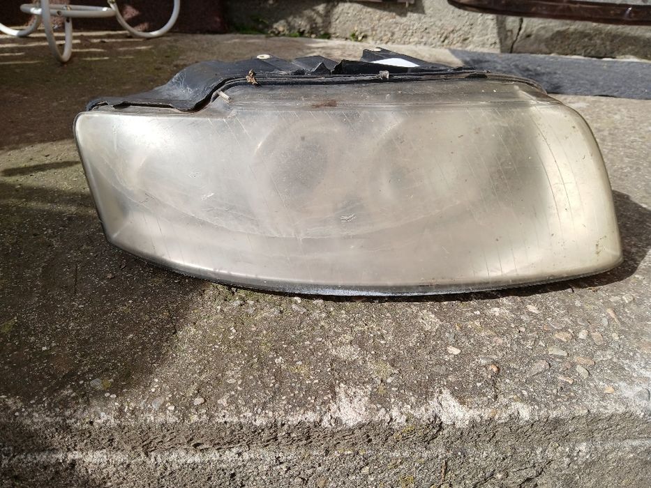 Faruri  audiii  sh  a4 b6