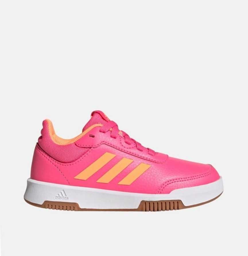 Продавам нови сникърси / кецове Adidas