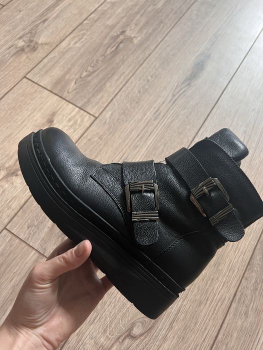 Продам женскую обувь осень/весна