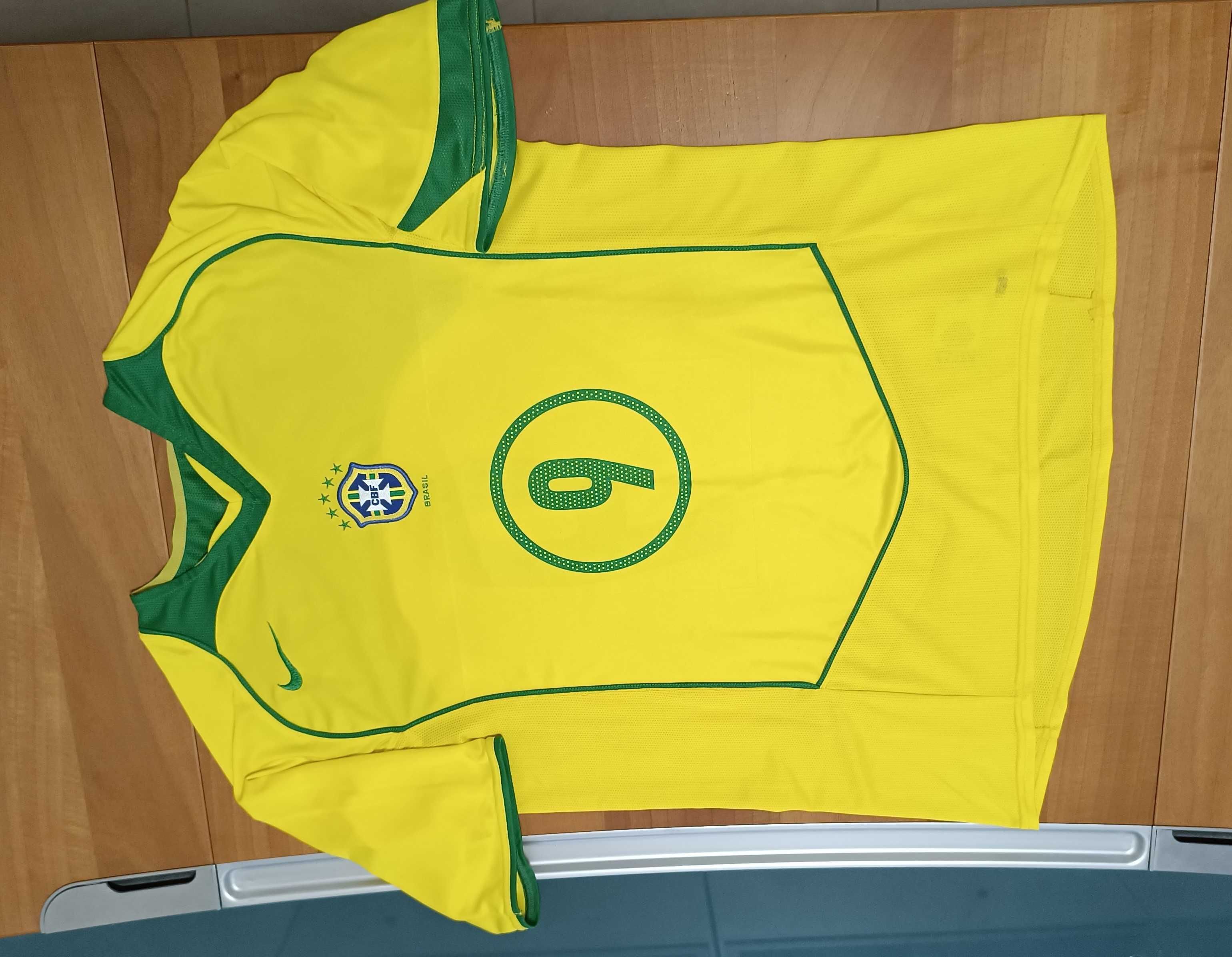 Nike Brazil-#9-Ronaldo-2004-2006-Много Запазена