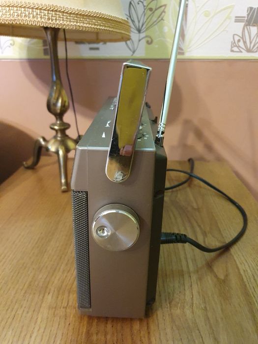 Radiocasetofon vechi Grundig RR240