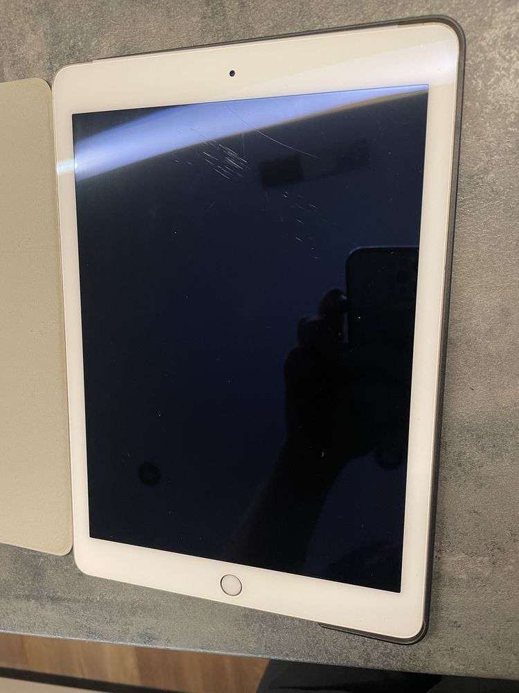 Apple iPad Air 2