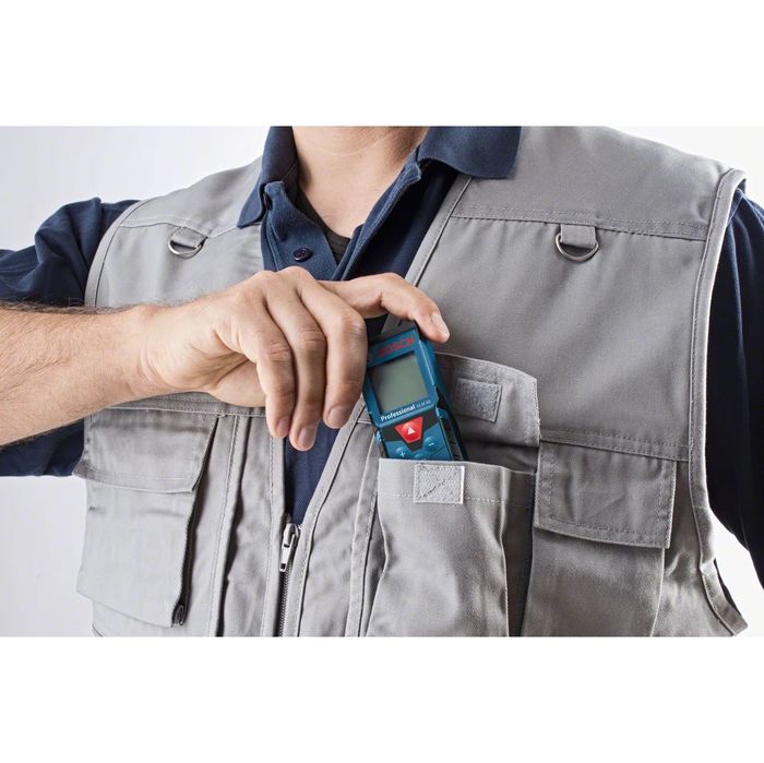 Telemetru laser Bosch Professional GLM 40, ± 1.5 mm precizie, sigilat