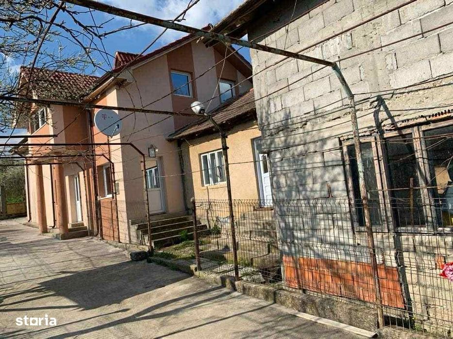 Casa de vânzare Varvorul de Jos